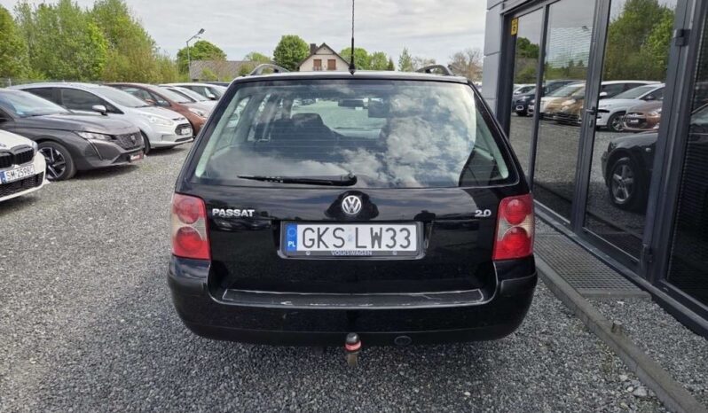 Volkswagen Passat full