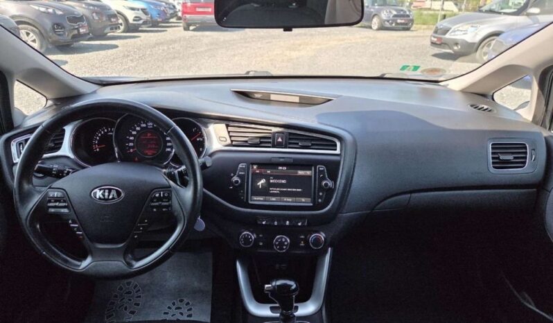Kia Ceed full