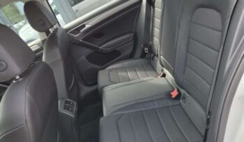 Volkswagen Golf full