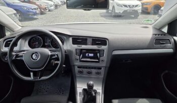 Volkswagen Golf full