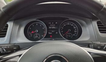 Volkswagen Golf full