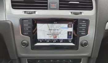 Volkswagen Golf full