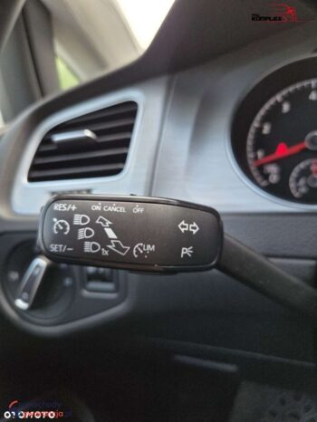 Volkswagen Golf full