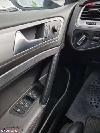 Volkswagen Golf full