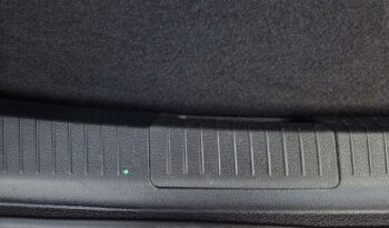 Volkswagen Golf full