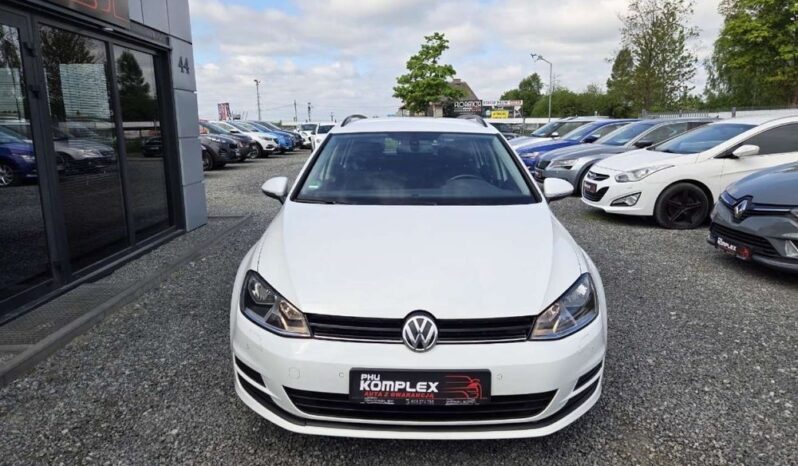 Volkswagen Golf full