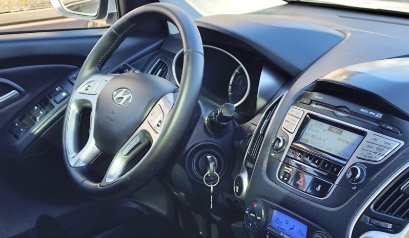 Hyundai ix35 2.0i Style 2WD 2010_163KM full