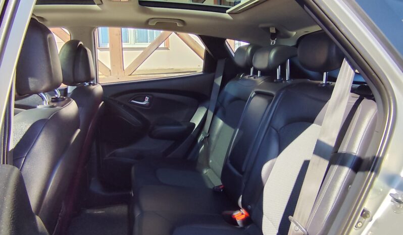Hyundai ix35 2.0i Style 2WD 2010_163KM full