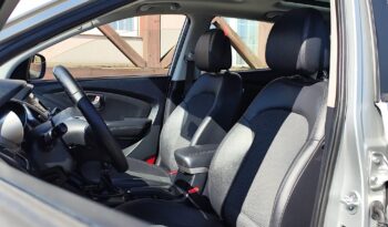 Hyundai ix35 2.0i Style 2WD 2010_163KM full