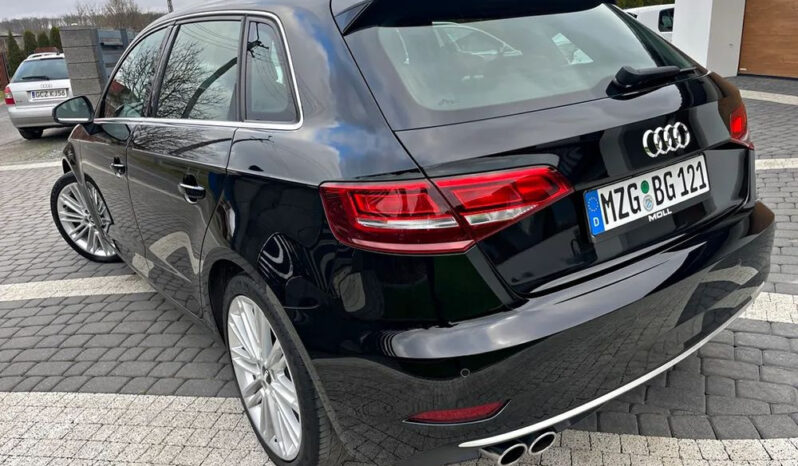 Audi A3 Sportback 1.5 TFSI cylinder on demand sport full