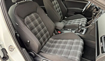 Volkswagen Golf GTD (BlueMotion Technology) full