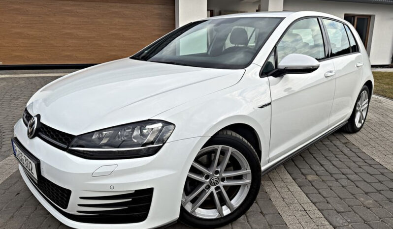 Volkswagen Golf GTD (BlueMotion Technology) full