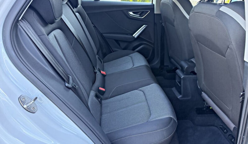 Audi Q2 1.6 TDI design full