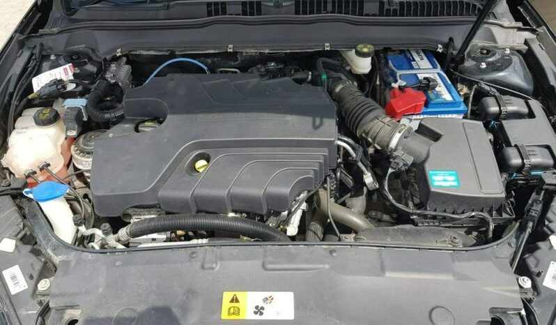 Ford Mondeo full