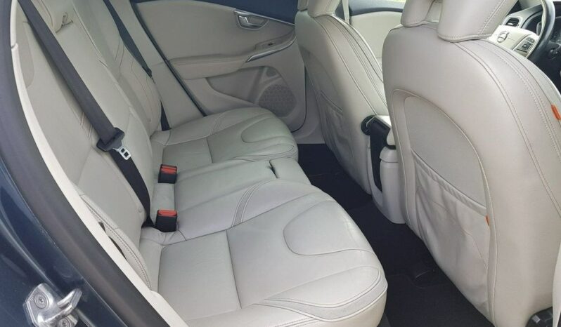 Volvo V40 D3 Ocean Race full