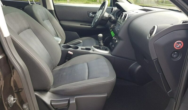 Nissan Qashqai 1.6 DCi Tekna full
