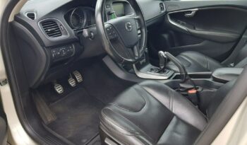 Volvo V40 T3 full