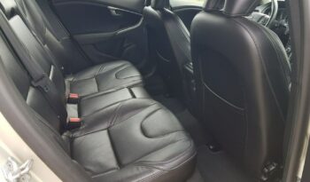 Volvo V40 T3 full