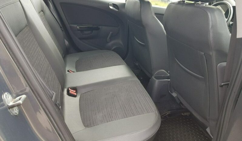 Opel Corsa full