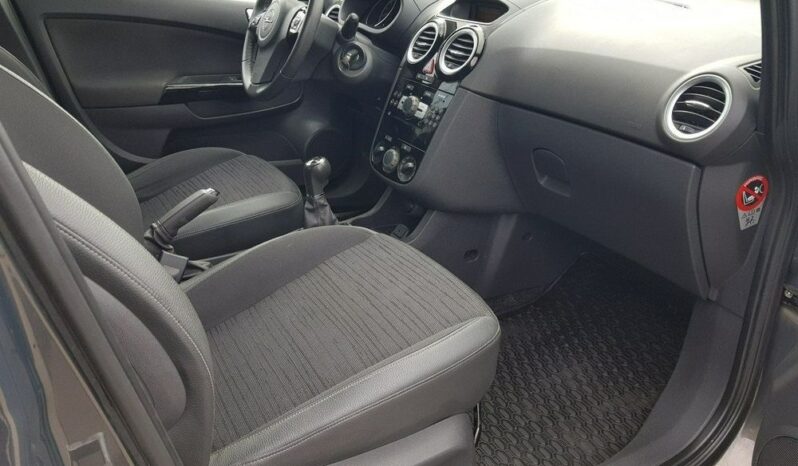 Opel Corsa full