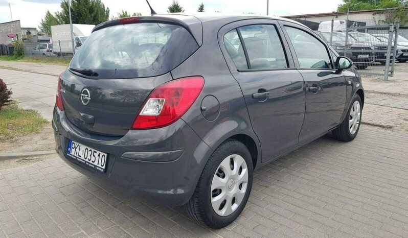 Opel Corsa full
