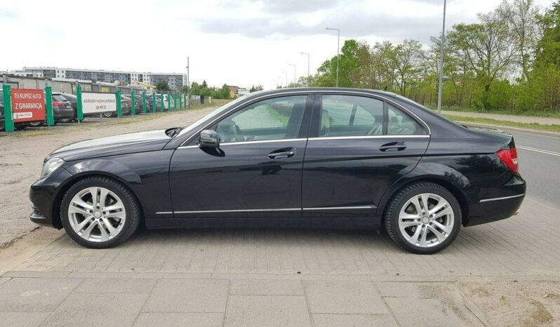 Mercedes-Benz Klasa C 250 CGI Automatik BlueEFFICIENCY Avantgarde full