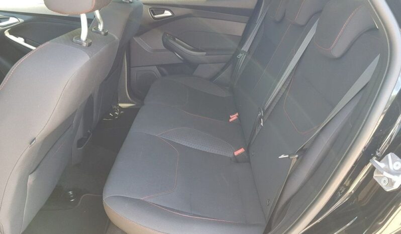 Ford Focus 1.5 EcoBoost STart-Stopp-System ST-LINE full