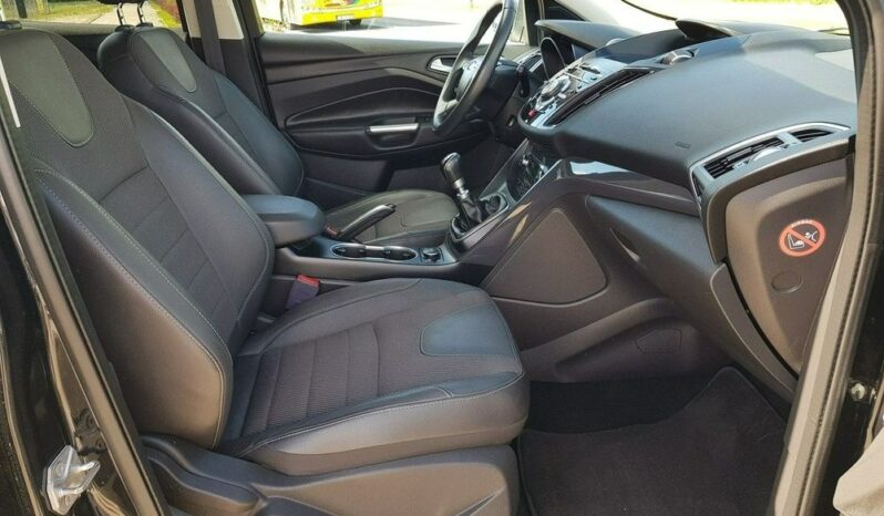 Ford Kuga full