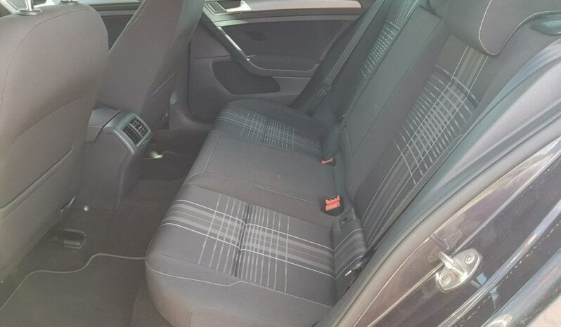 Volkswagen Golf 1.6 TDI BlueMotion Technology Lounge full