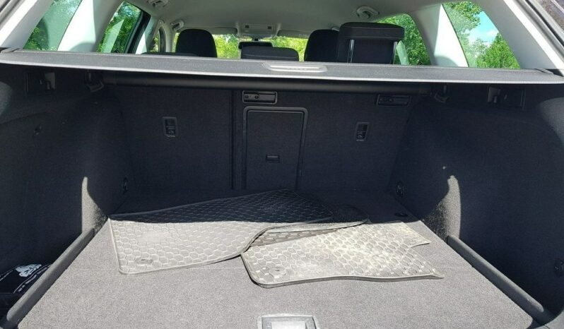 Volkswagen Golf 1.6 TDI BlueMotion Technology Lounge full