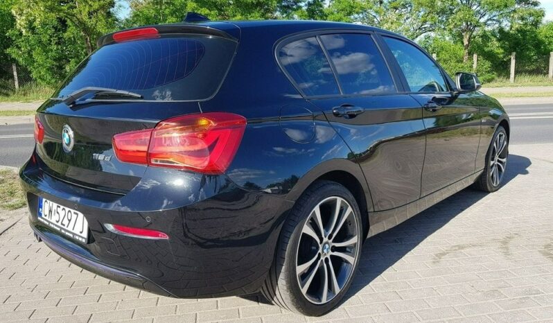 BMW Seria 1 118d Sport Line full