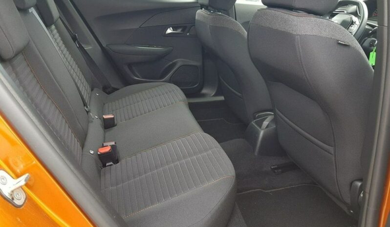 Peugeot 2008 PureTech 130 Allure full