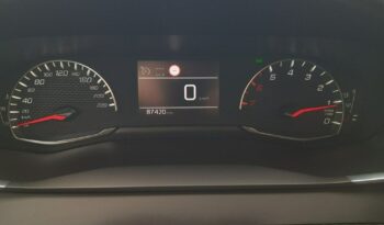 Peugeot 2008 PureTech 130 Allure full