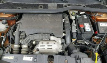 Peugeot 2008 PureTech 130 Allure full