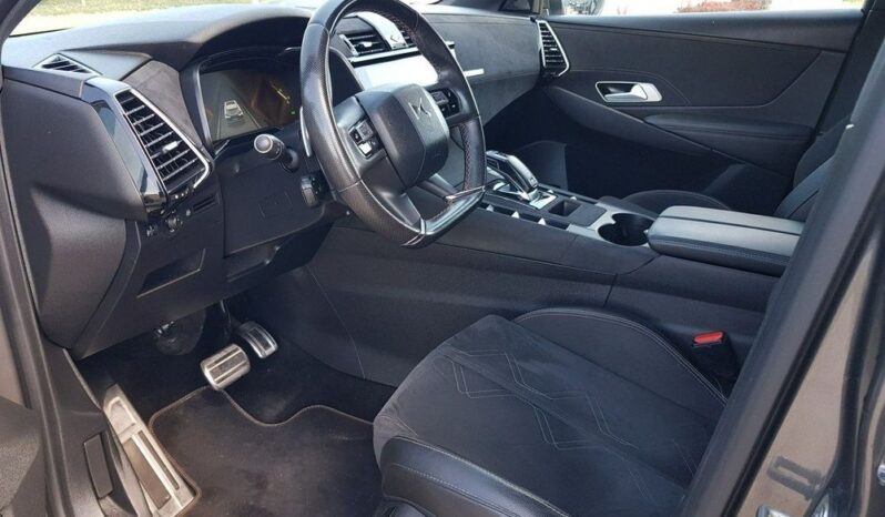DS Automobiles DS 7 Crossback full