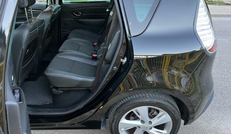 RENAULT SCENIC III 1.6 DCI 130KM BOSE – KLIMATRONIC – NAVI – GRZANE FOTELE – TEMPOMAT full