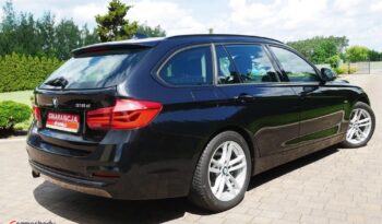 BMW Seria 3 318d Sport Line full
