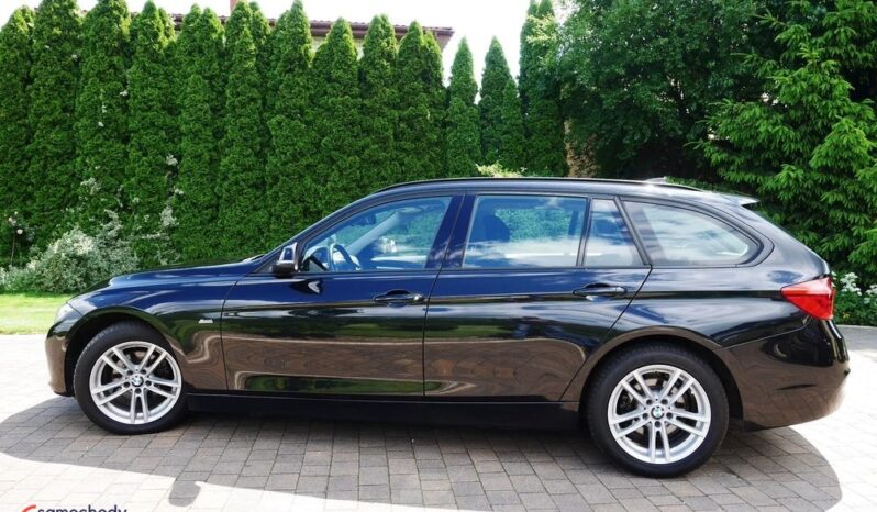 BMW Seria 3 318d Sport Line full
