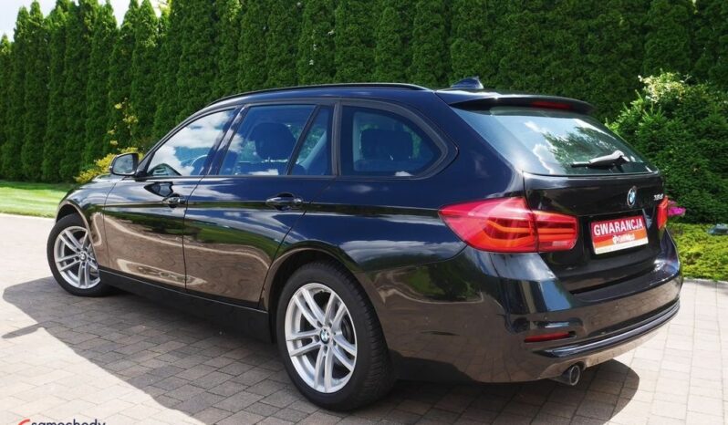 BMW Seria 3 318d Sport Line full