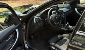 BMW Seria 3 318d Sport Line full