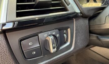 BMW Seria 3 318d Sport Line full