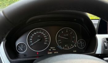 BMW Seria 3 318d Sport Line full