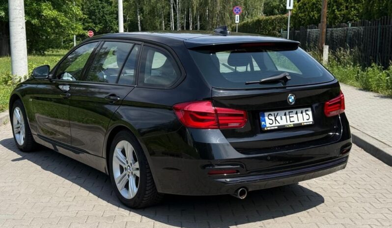 BMW Seria 3 318d Sport Line full