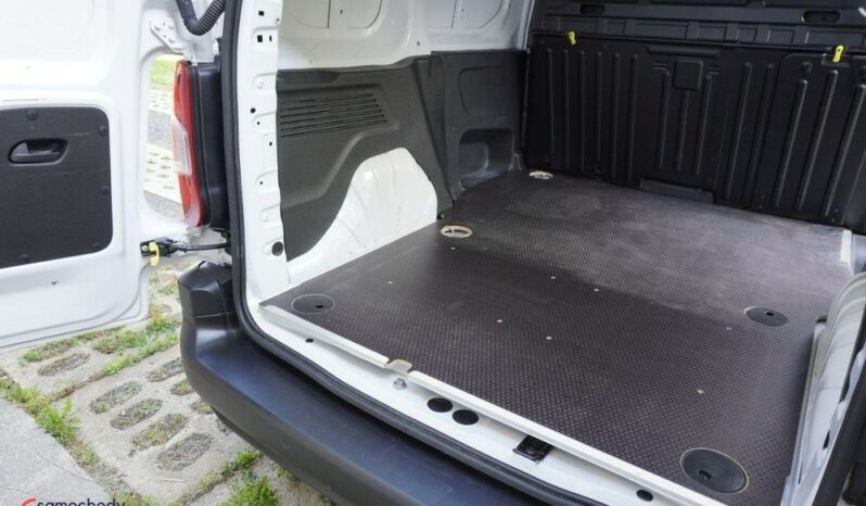 Toyota Proace City full