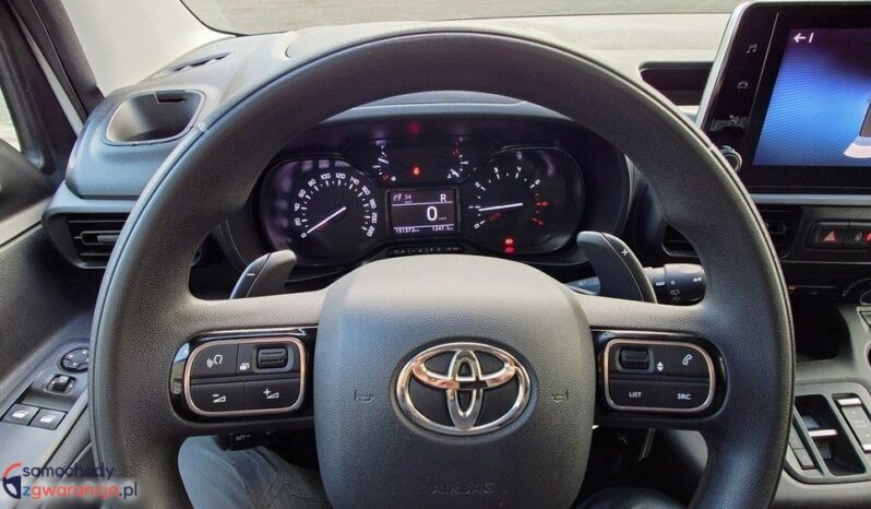 Toyota Proace City full