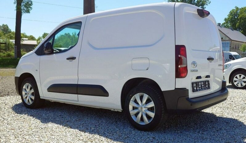 Toyota Proace City full