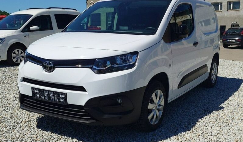 Toyota Proace City full