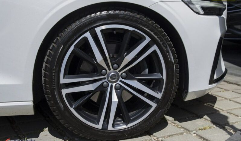 VOLVO S60 B4 R-DESIGN BIAŁA PERŁA full