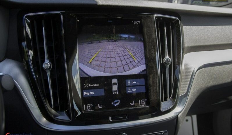 VOLVO S60 B4 R-DESIGN BIAŁA PERŁA full