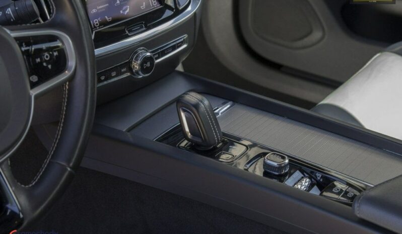 VOLVO S60 B4 R-DESIGN BIAŁA PERŁA full